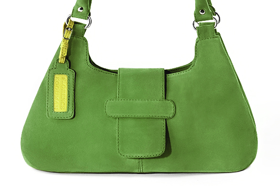 Grass green women's dress handbag, matching pumps and belts. Profile view - Florence KOOIJMAN